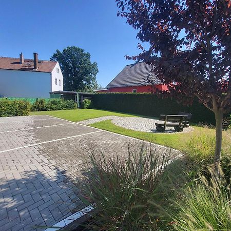 Ferienwohnung "Kleine Auszeit" Og-R Bohlen  Buitenkant foto
